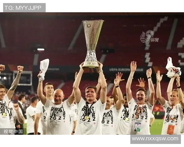 英格兰国脚拉姆塞在欧联杯比赛中表现抢眼，助球队晋级下一轮